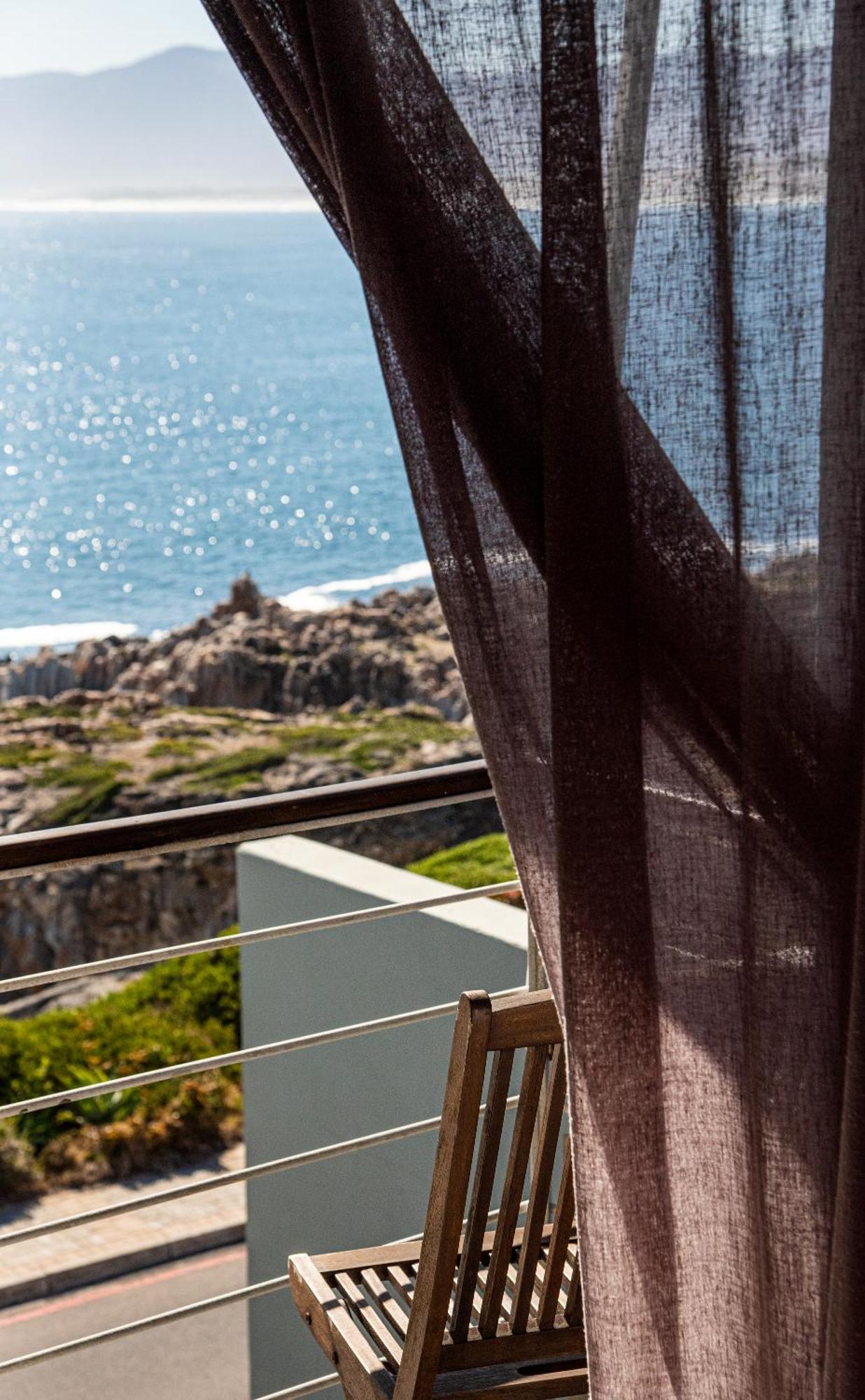 Whalesong Lodge Gansbaai Exteriér fotografie