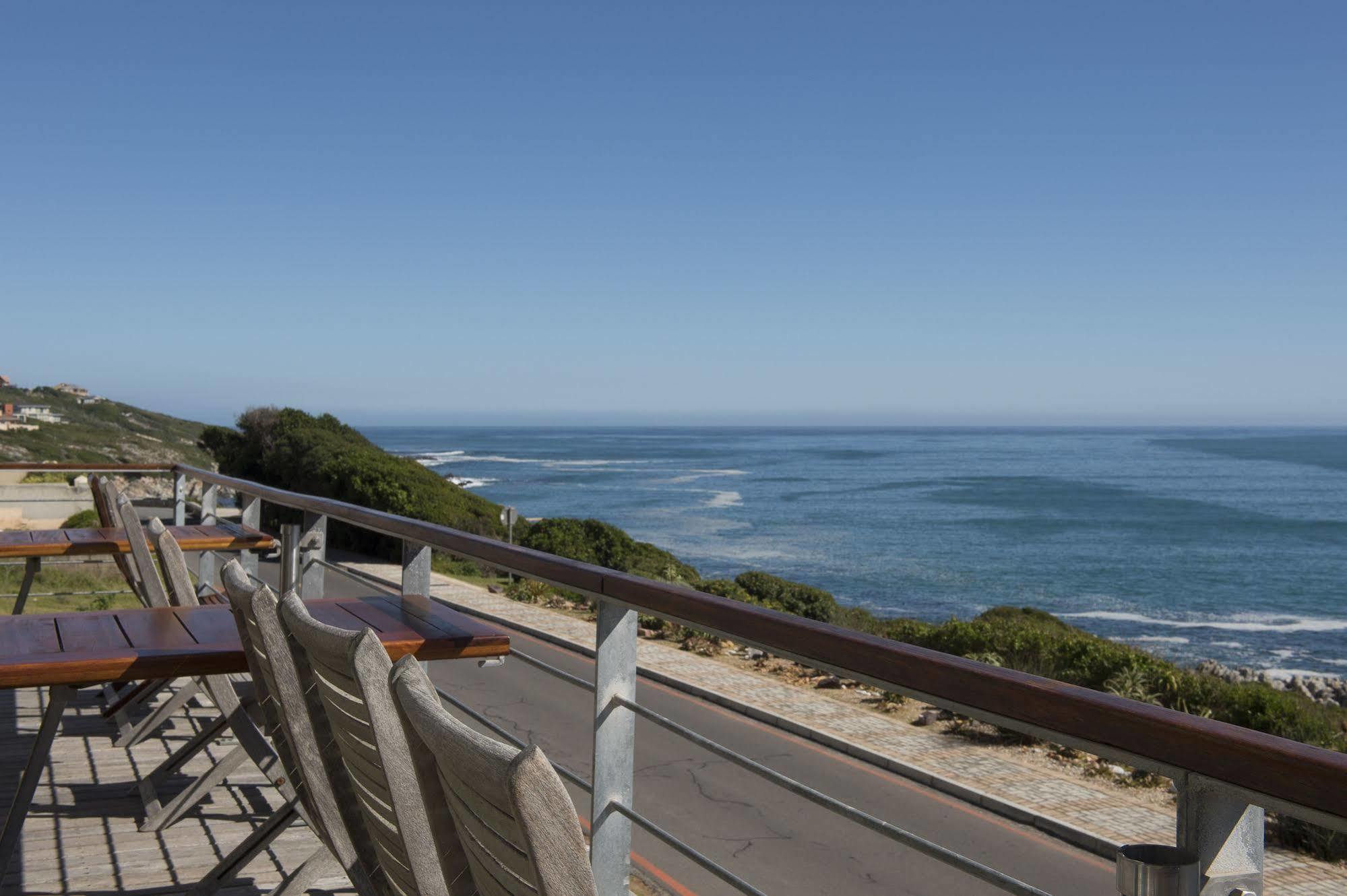 Whalesong Lodge Gansbaai Exteriér fotografie