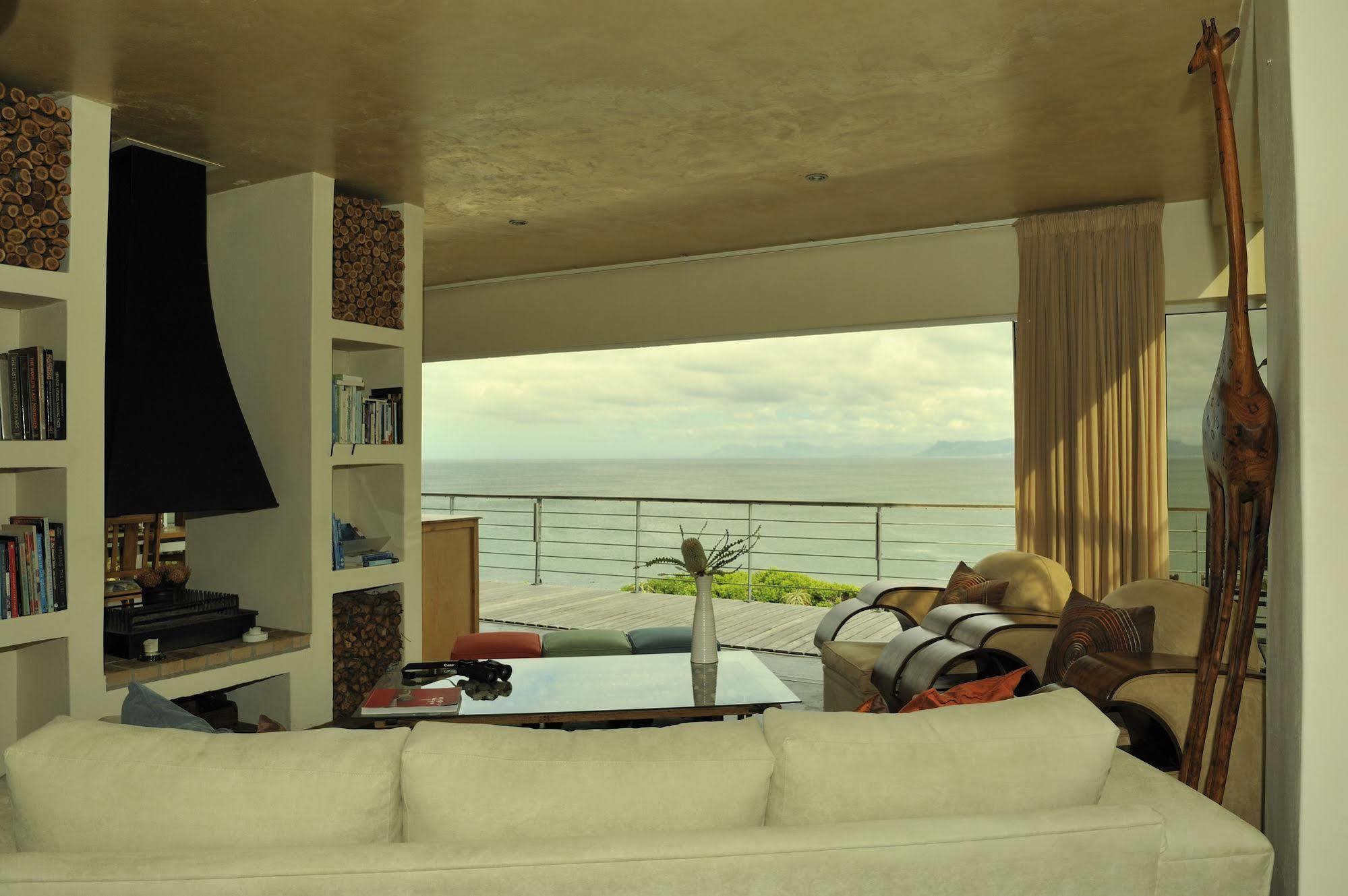 Whalesong Lodge Gansbaai Exteriér fotografie