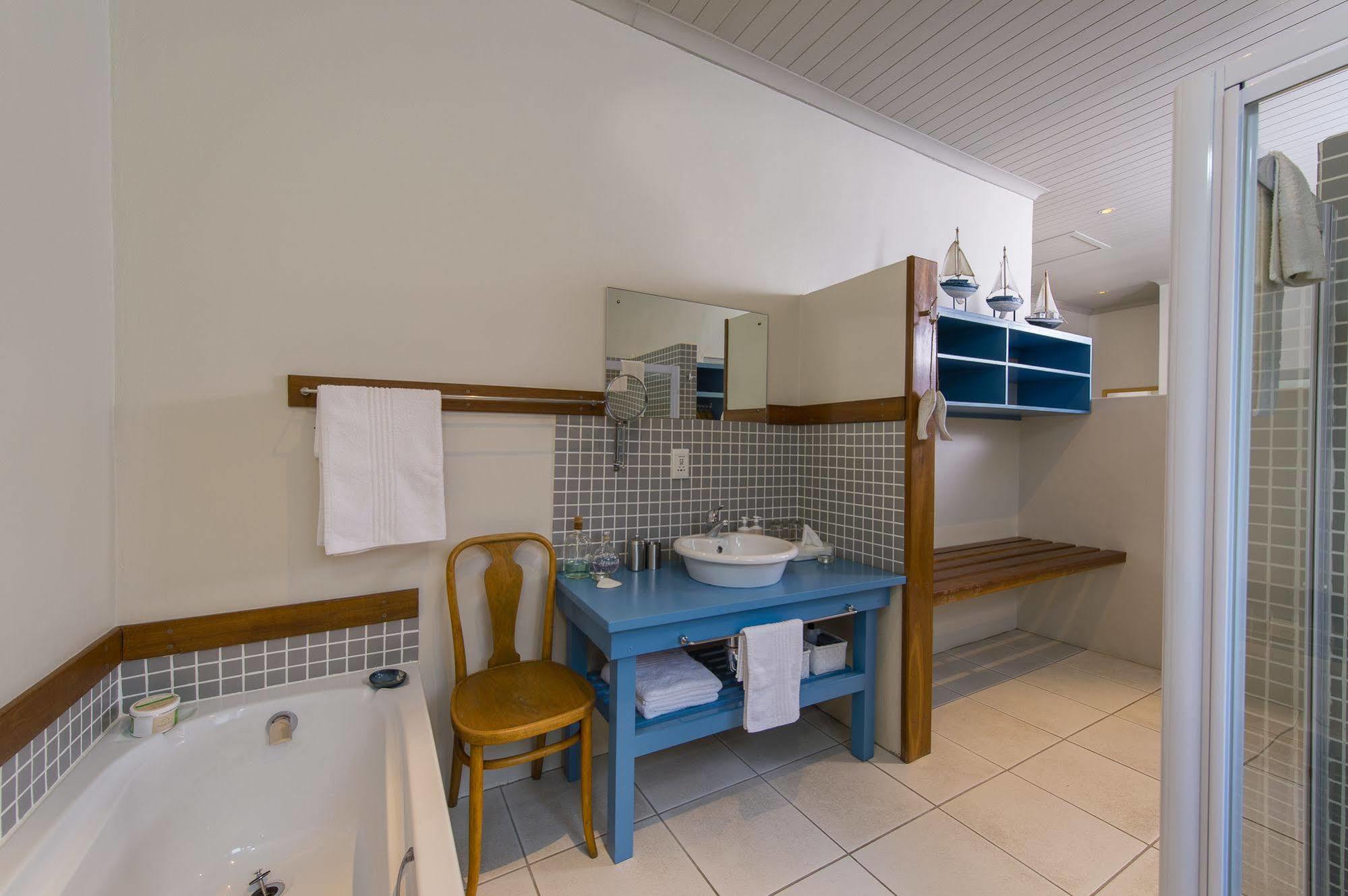 Whalesong Lodge Gansbaai Exteriér fotografie