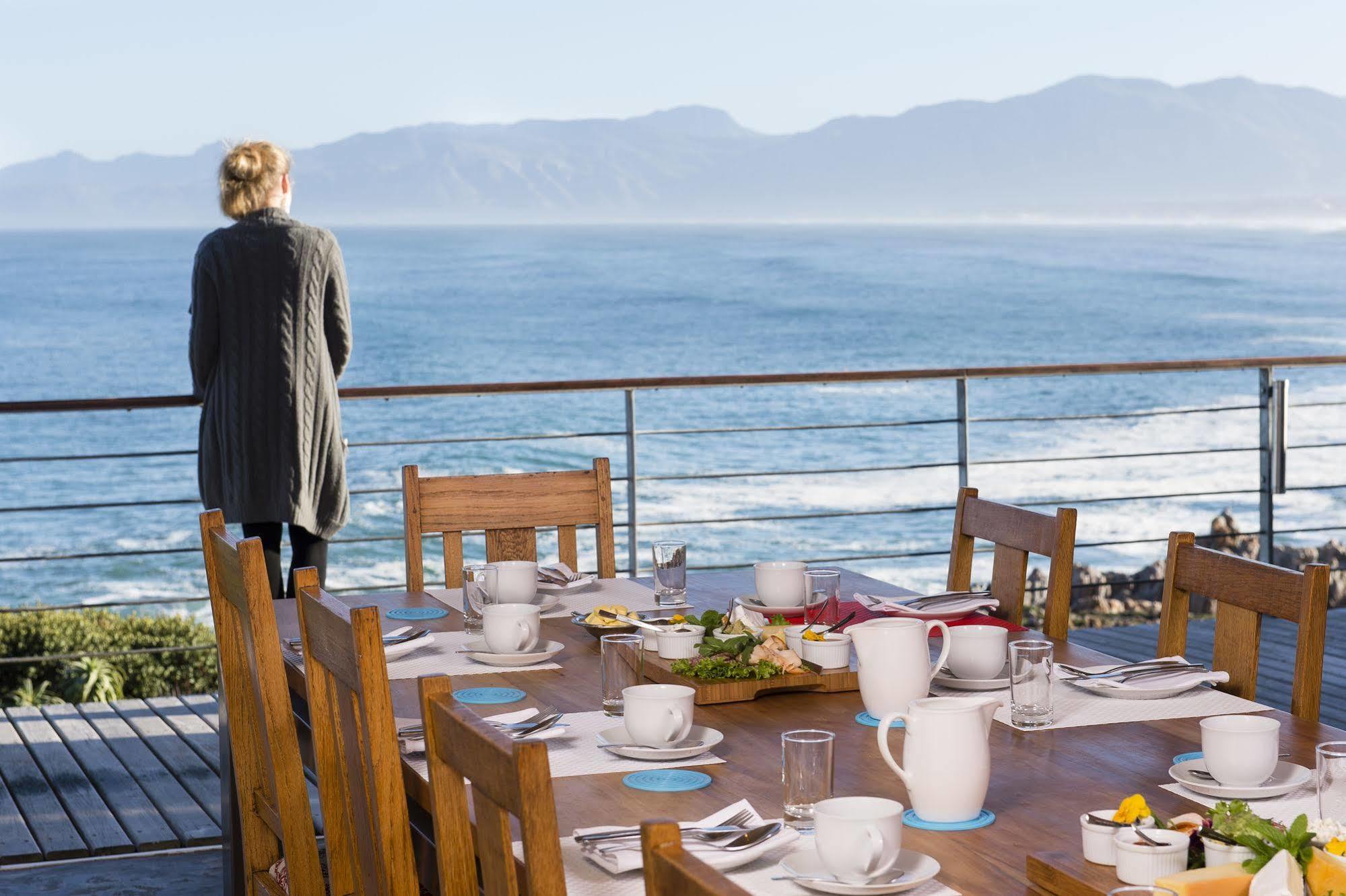 Whalesong Lodge Gansbaai Exteriér fotografie